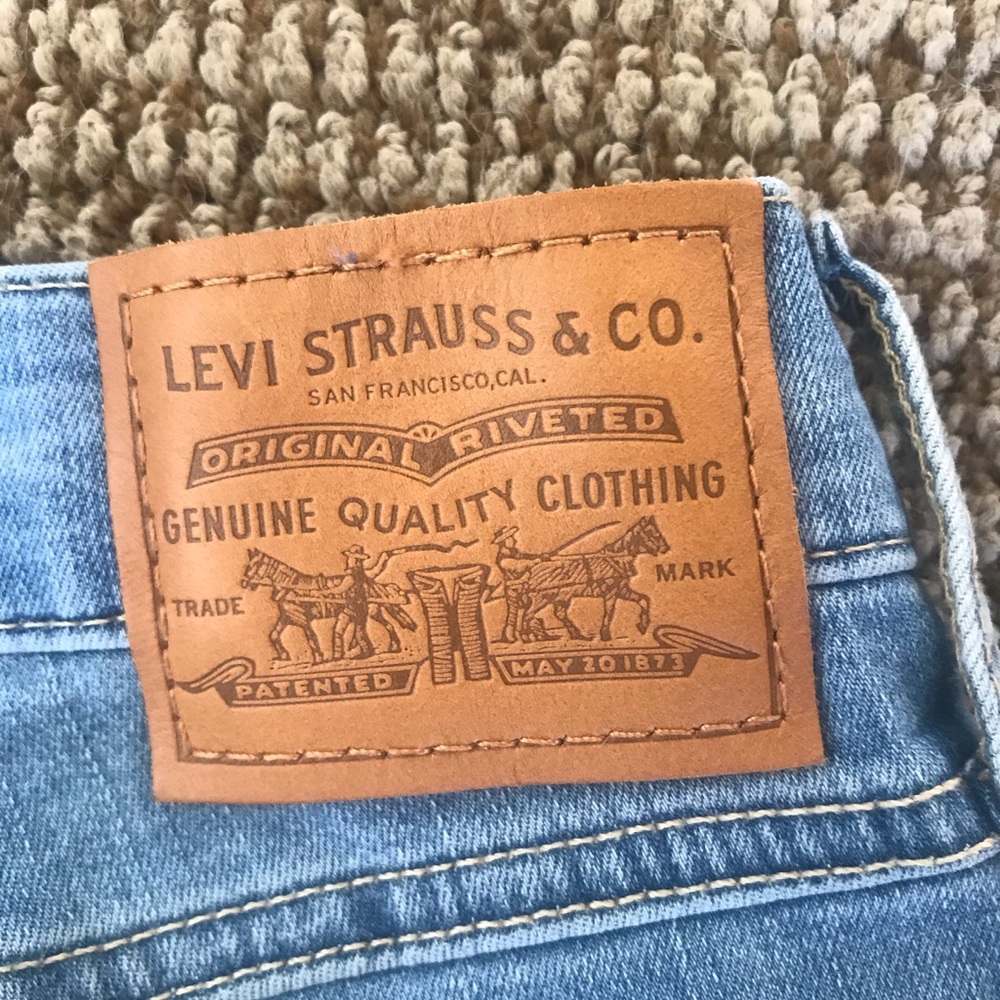 Levi mile high skinny jeans NEW